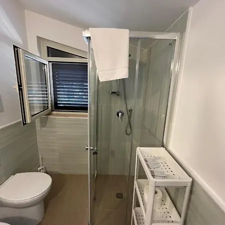 Le Gatte לינה וארוחת בוקר 3*