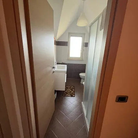 לינה וארוחת בוקר Le Gatte 3*