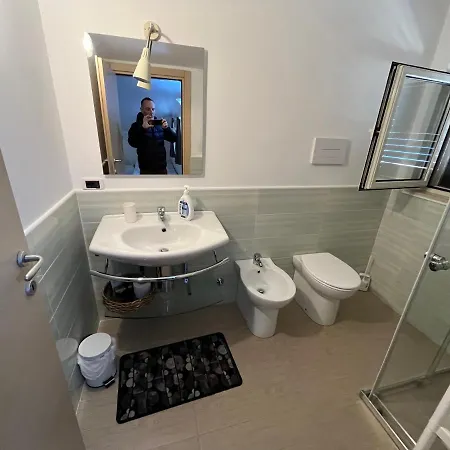 לינה וארוחת בוקר Le Gatte אבולי